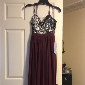 Burgundy prom dress